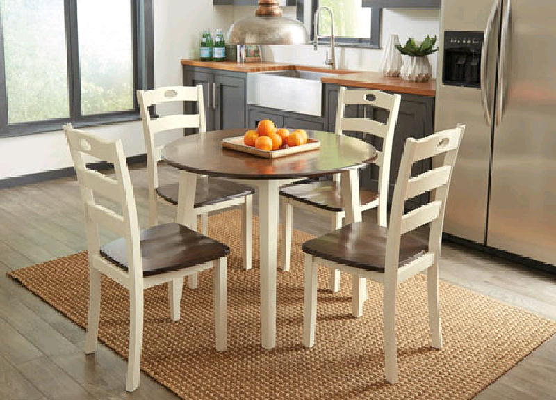 Round Drop Leaf and 4 chairs