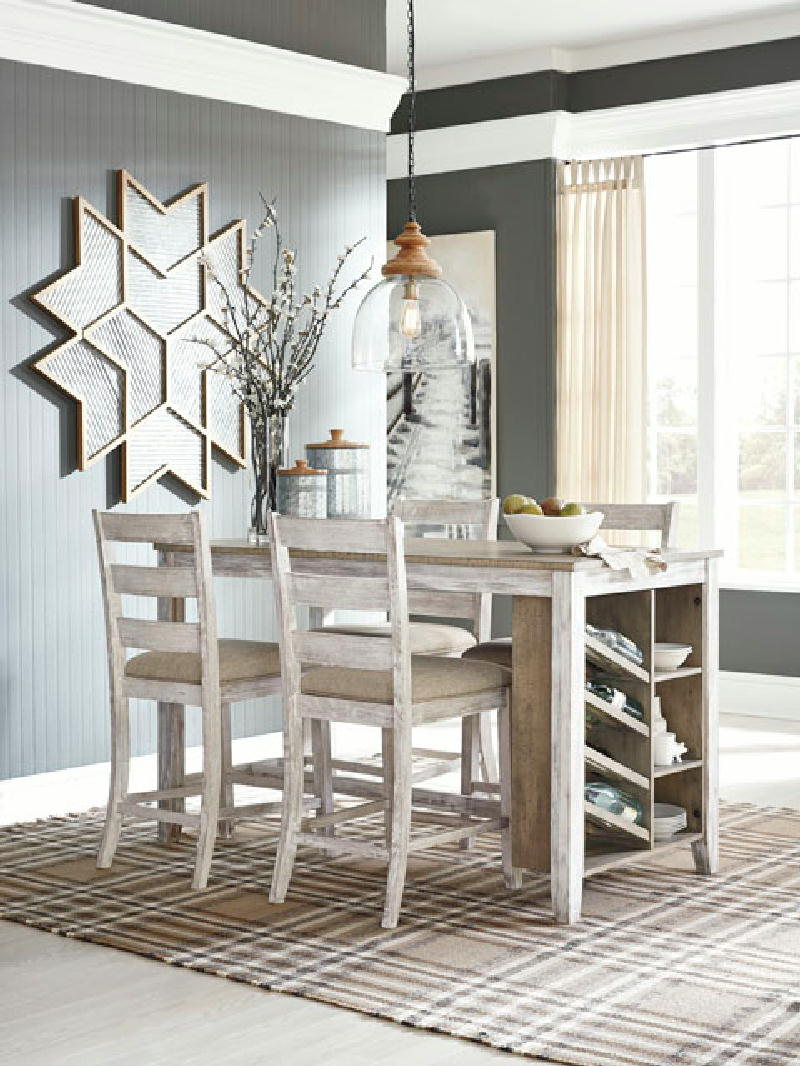 Table w4 UPH Barstools